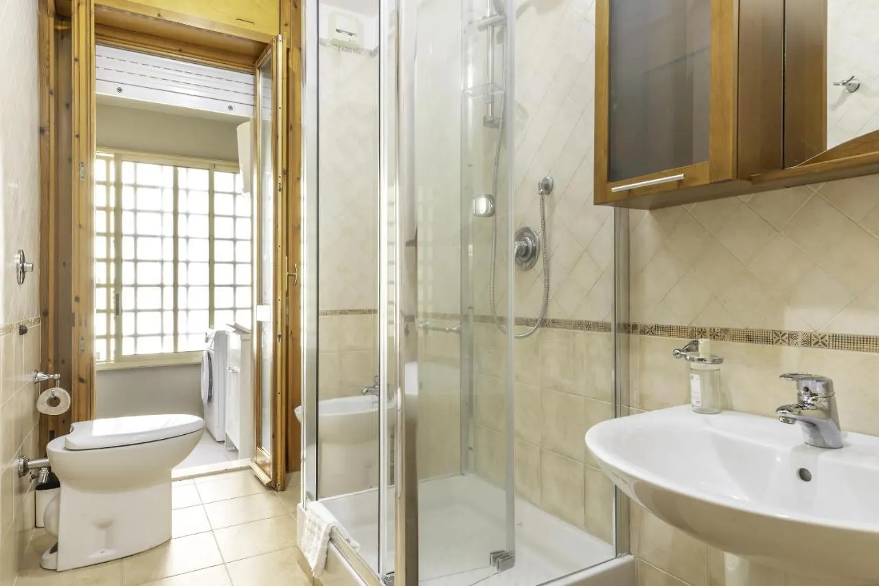 Ice Apartment - Free Wifi Quartu Sant'Elena